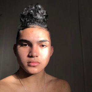 Meet your Posher, Aaron